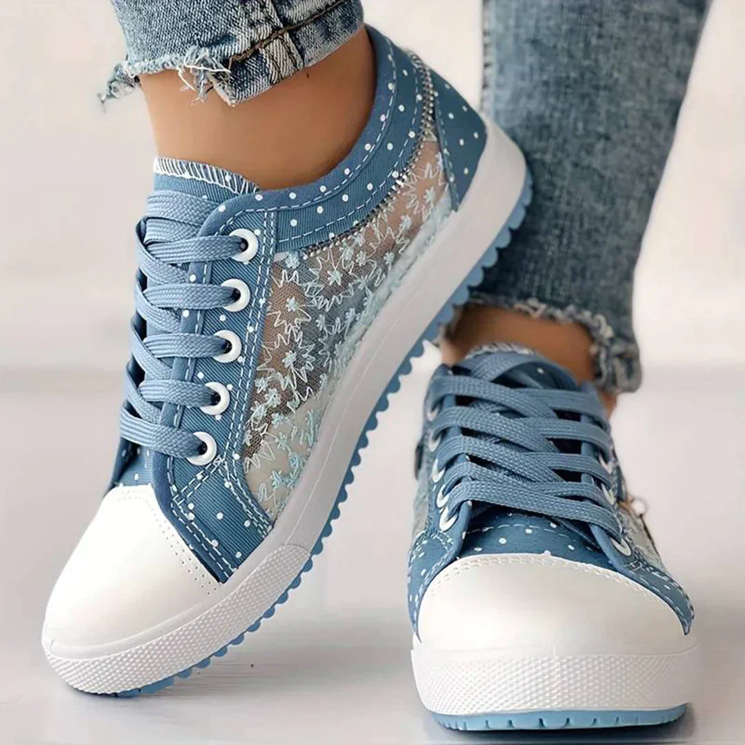 Atmungsaktive Damen Leinenschuhe mit floralem Spitzenbesatz - Celina R&B - Image 4