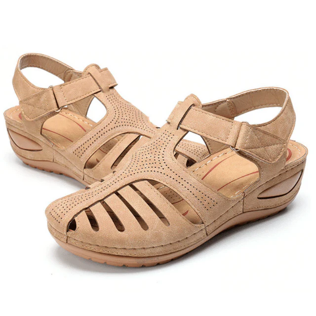 Ausgeschnittene Leder-Sandalen mit Knöchelriemen R&B R&B - Image 12