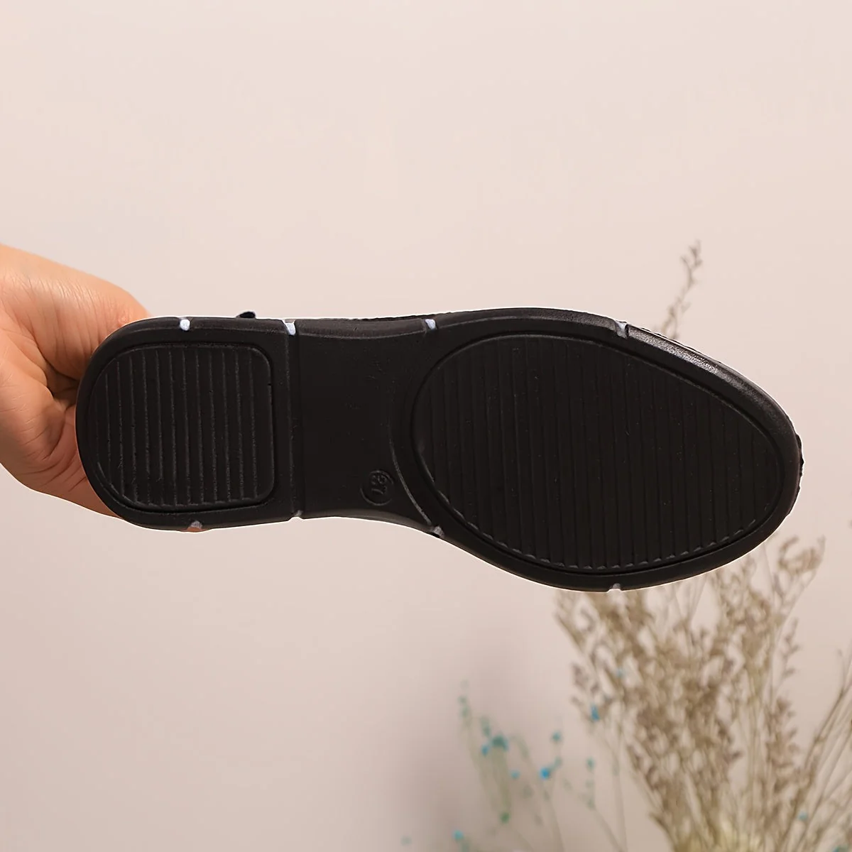 bequeme Slipper, leicht und stilvoll für Damen. R&B R&B - Image 5