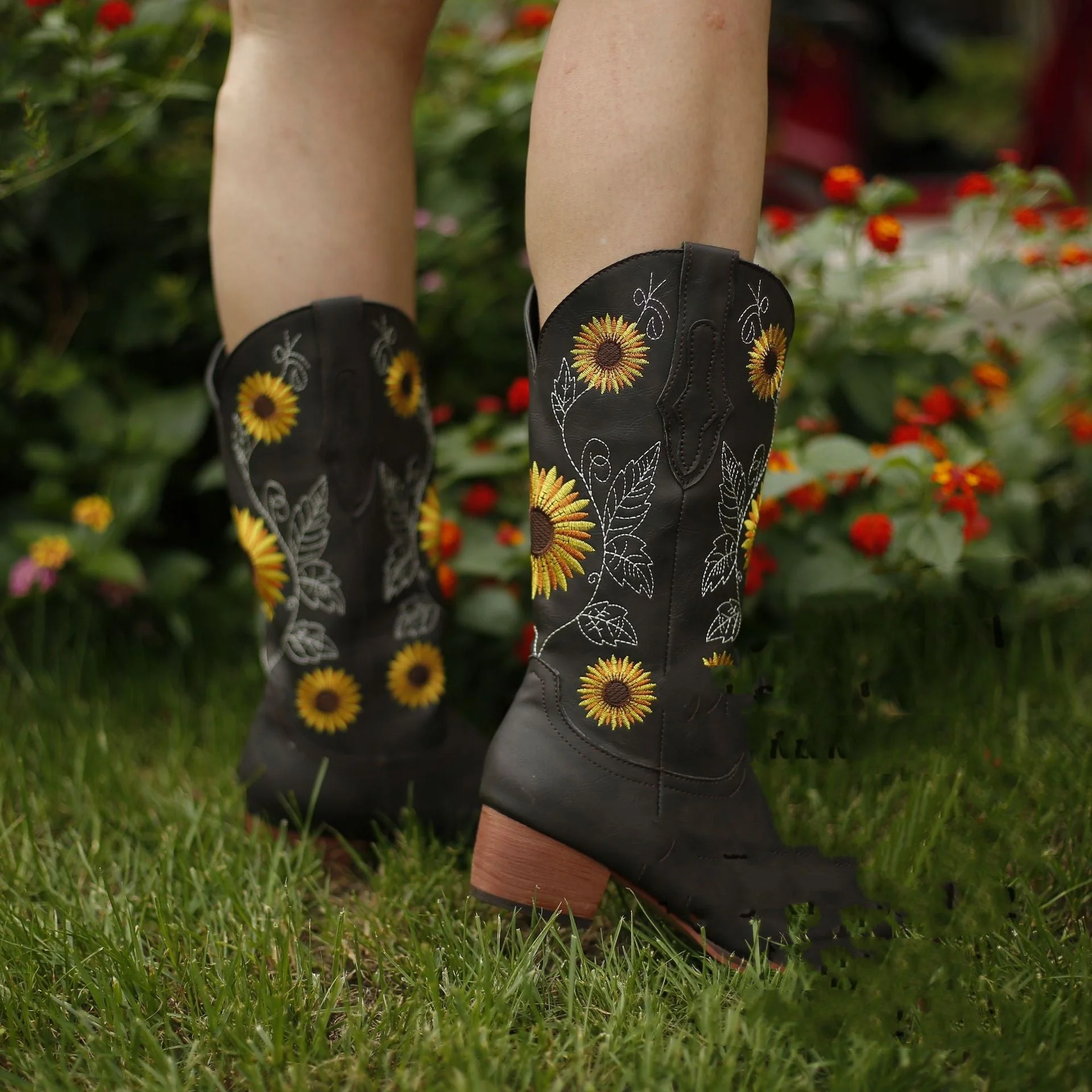 Boho-Inspirierte Damenstiefel im Sonnenblumen-Design R&B - Image 4