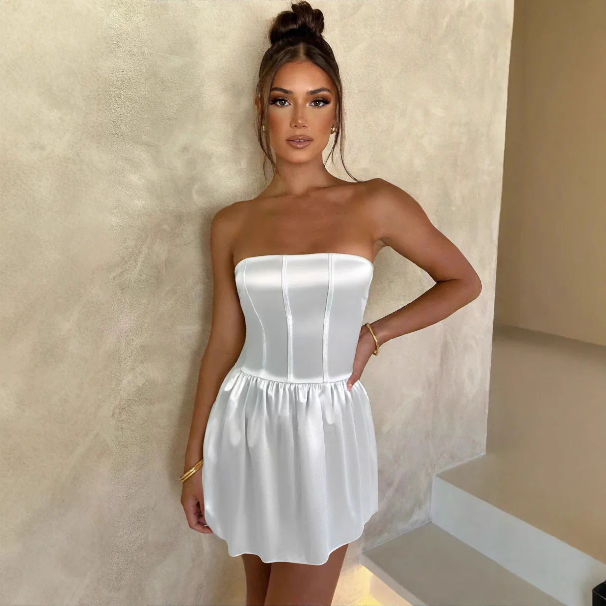 Damen Abendkleid mit tailliertem Oberteil und fließendem Rock R&B - Image 3