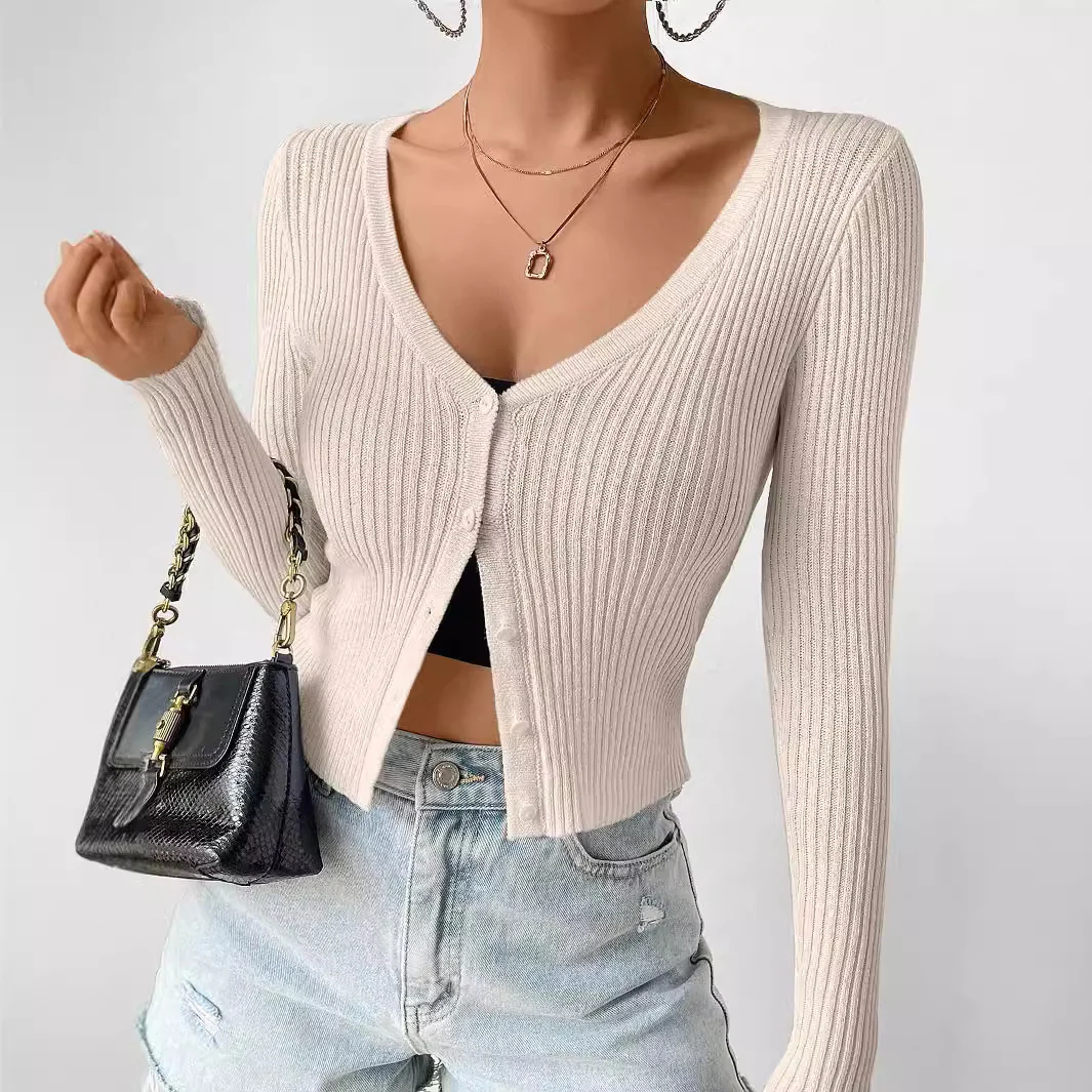 Damen angenehme und figurbetonte Strickjacke mit Knöpfen R&B