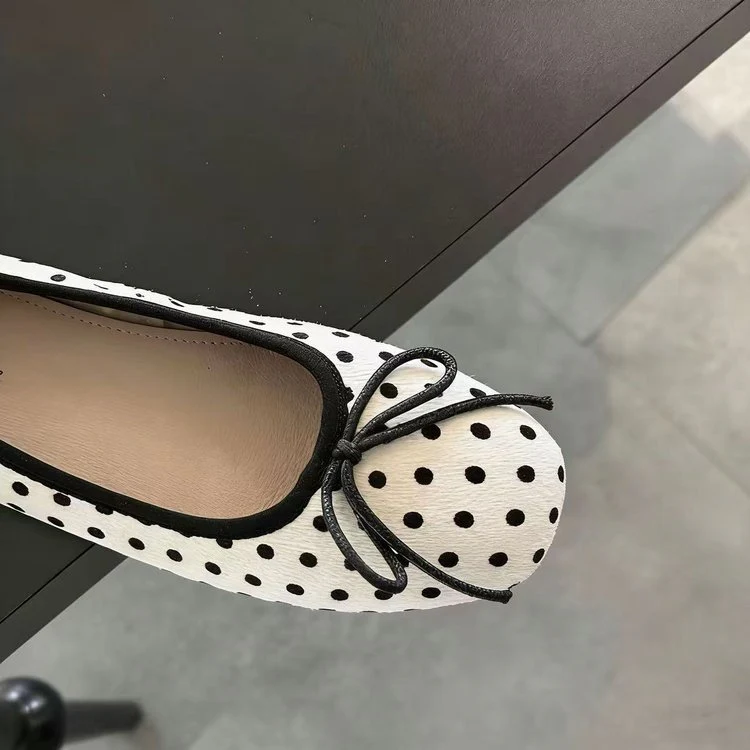 Damen Ballerinas mit dekorativer Schleife und modischem Punktemuster R&B - Image 8