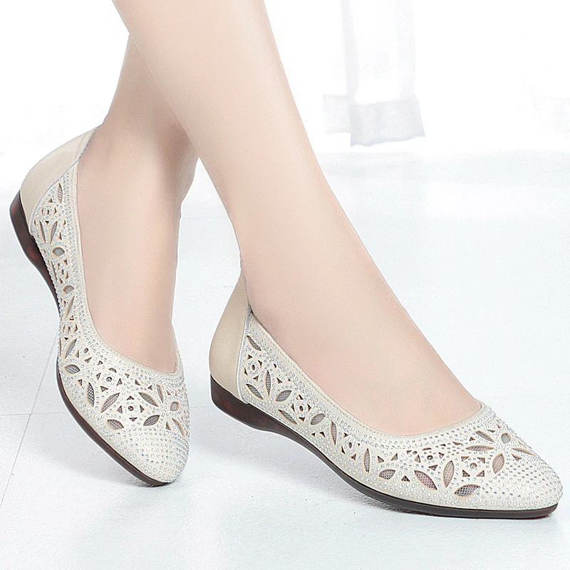 Damen Ballerinas mit filigranem Lochdesign und funkelnden Strassverzierungen R&B - Image 2