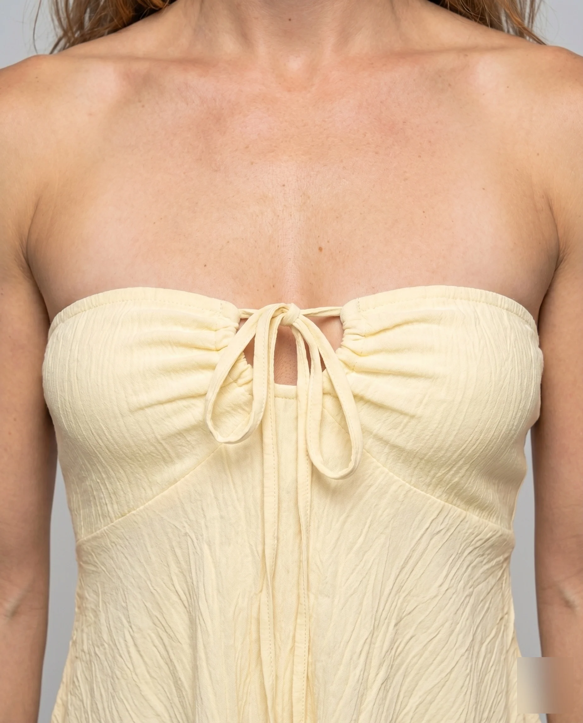 Damen Bandeau Kleid mit raffinierter Schnürung - Image 3
