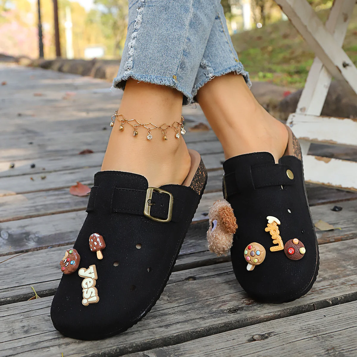 Damen Bequeme Clogs mit süßem Dekor und verstellbarem Riemen R&B - Image 7