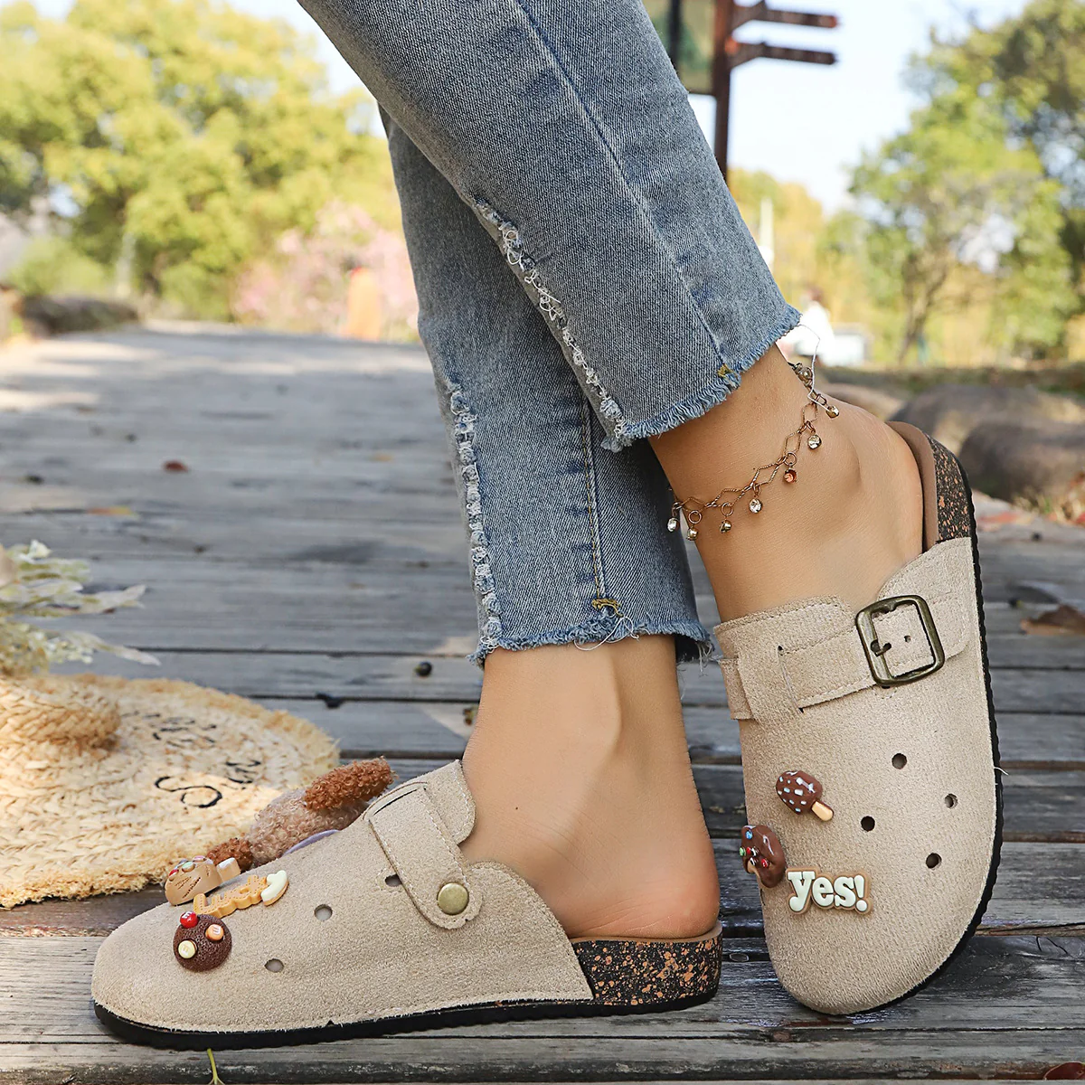 Damen Bequeme Clogs mit süßem Dekor und verstellbarem Riemen R&B - Image 8