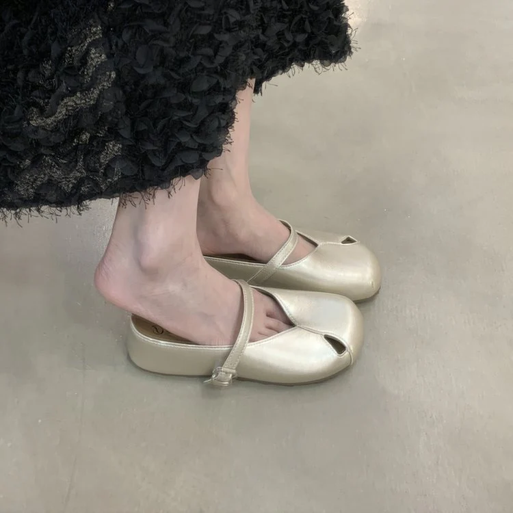 Damen bequeme Pantoletten mit verstellbarem Riemen und offenem Zehenbereich R&B - Image 6