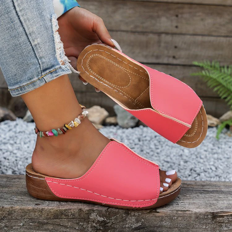 Damen Bequeme Schlupfsandalen mit modischem Schnitt R&B