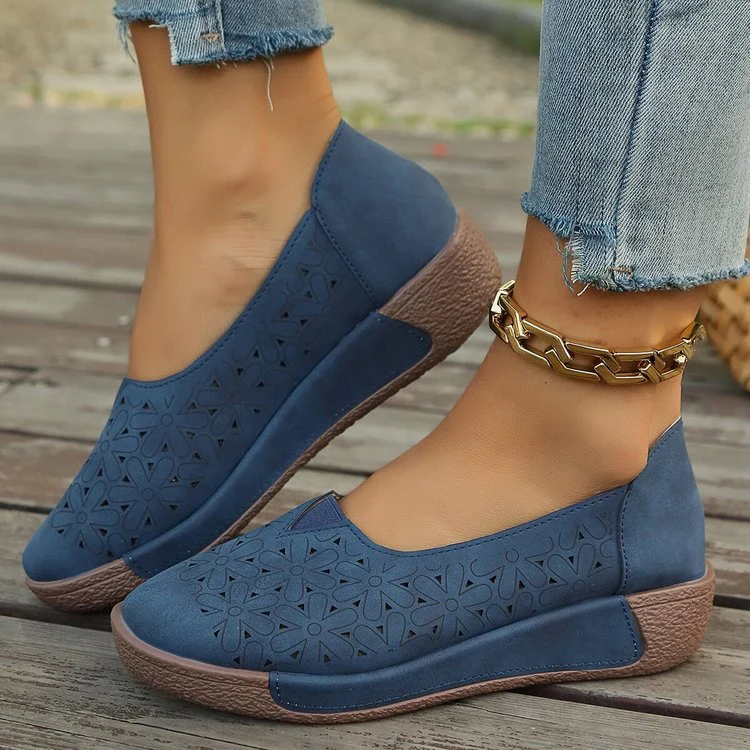 Damen bequeme Slipper mit luftiger Blumenstanzung R&B - Image 3