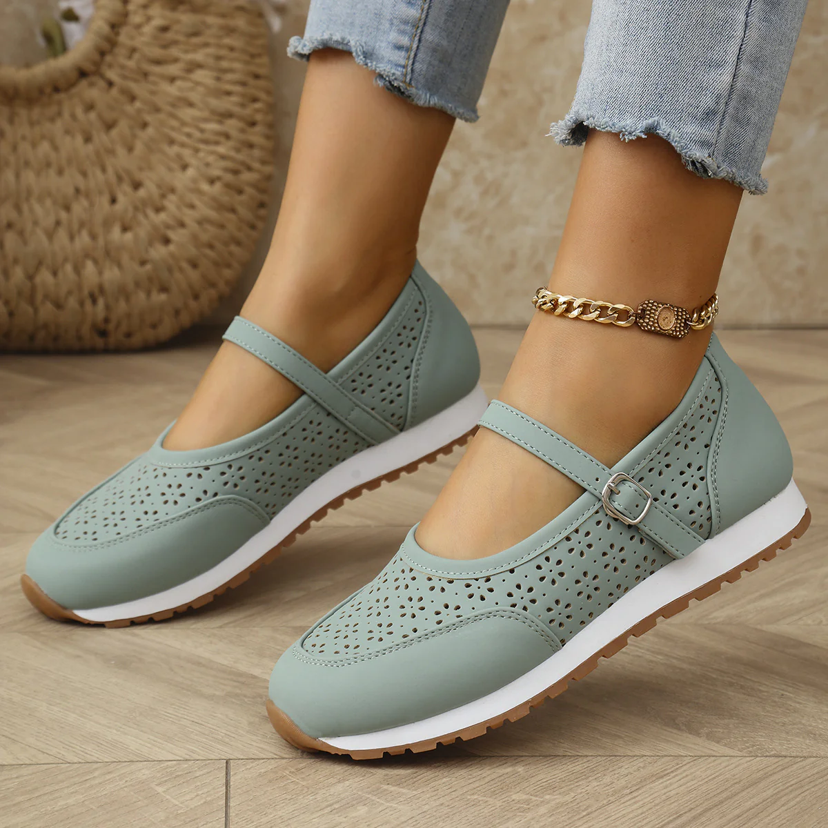 Damen Bequeme Slip-On mit perforiertem Design R&B - Image 8