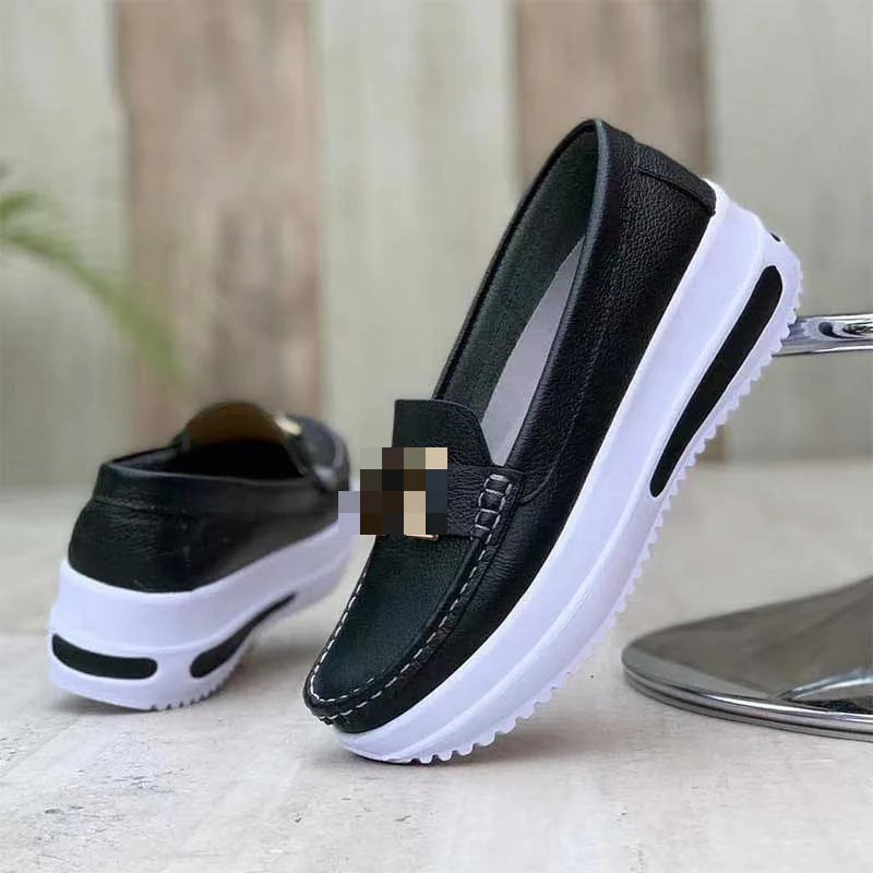 Damen bequeme Slip-On Mokassins mit strukturierten Details und rutschfester Sohle R&B - Image 4