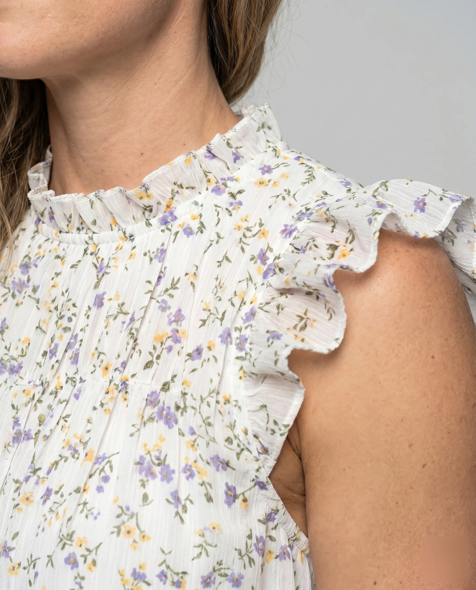 Damen Blümchenkleid mit Rüschendetails - Image 3