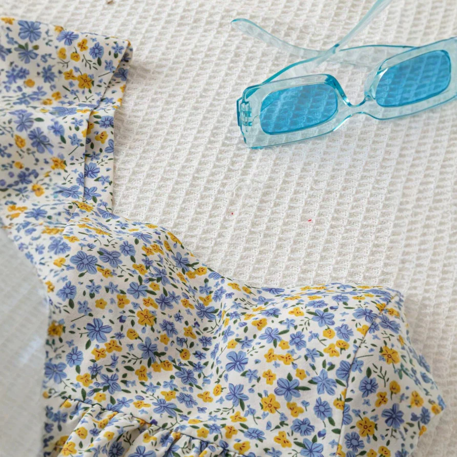 Damen Blumenbluse mit Rüschendetails und fließendem Schnitt R&B - Image 3
