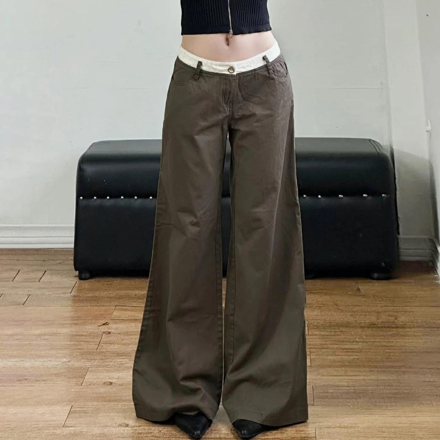 Damen Cargo-Hosen mit weitem Schnitt und praktischen Seitentaschen R&B - Image 3