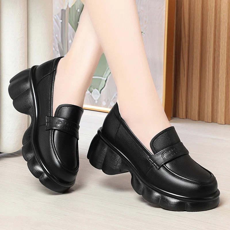 Damen Chunky Loafers mit hohem Absatz und geschmackvollem Design R&B - Image 3