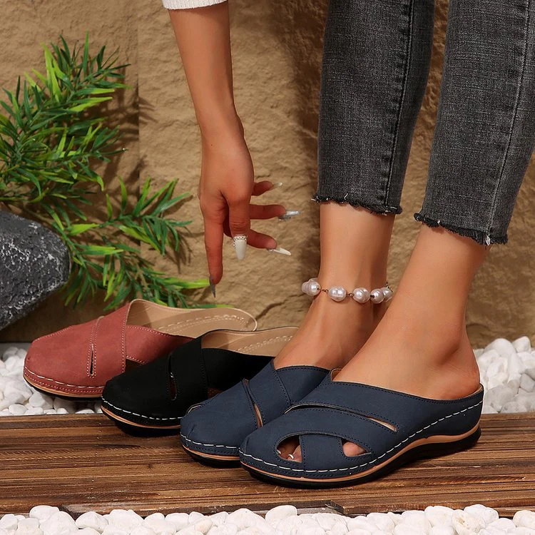 Damen Clogs mit atmungsaktiven Cut-Outs und rutschfester Sohle R&B - Image 2