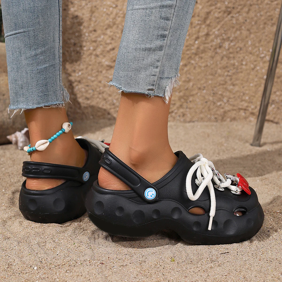 Damen Clogs mit einzigartigen Design-Details und komfortabler Sohle Heidi-Mode - Image 3