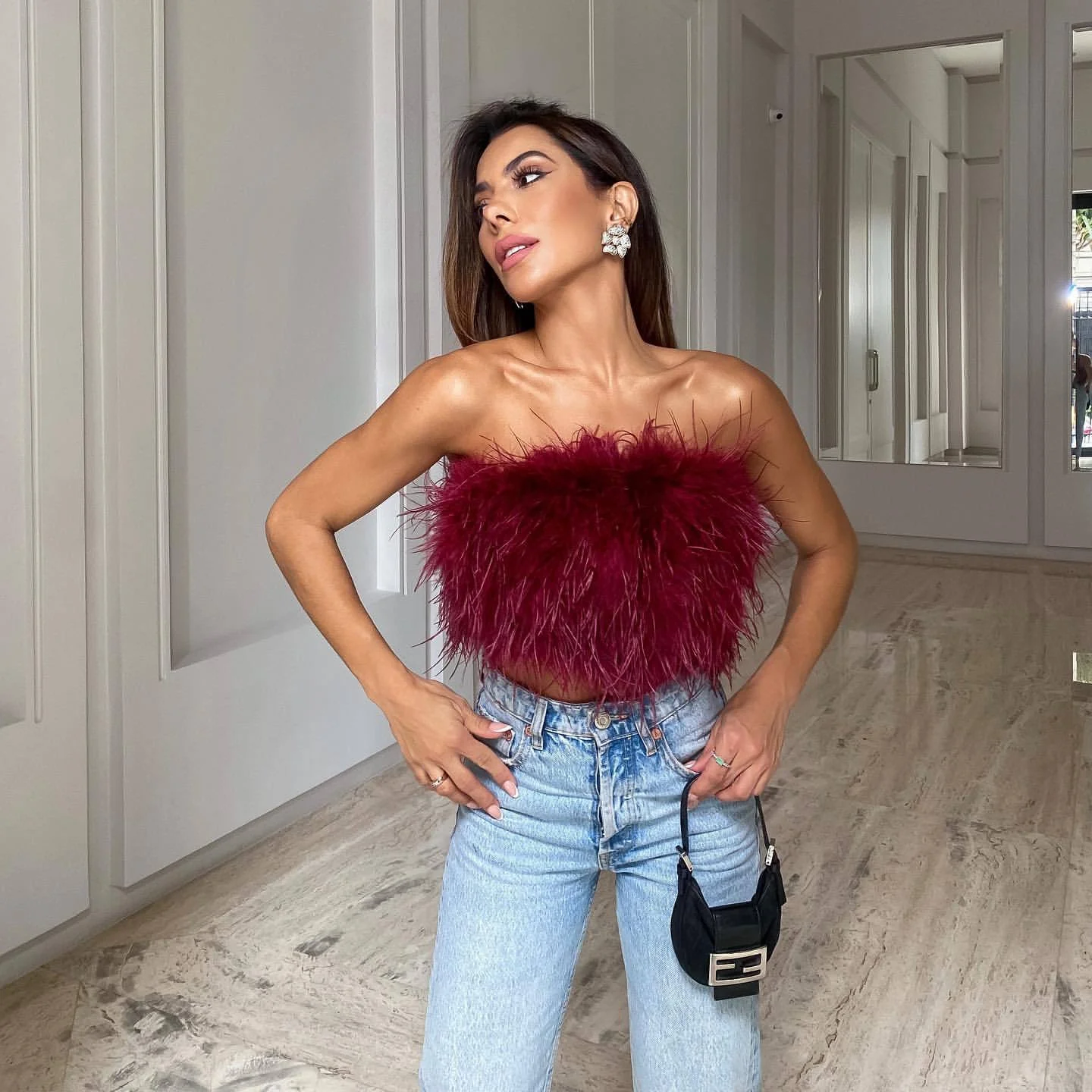 Damen Crop-Top aus Federstoff mit charmantem Design R&B - Image 10