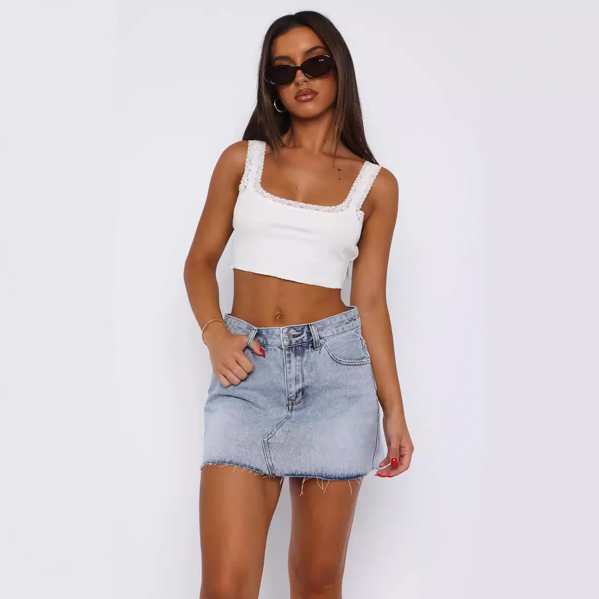 Damen-Crop-Top mit Häkelrand und minimalistischer Silhouette R&B