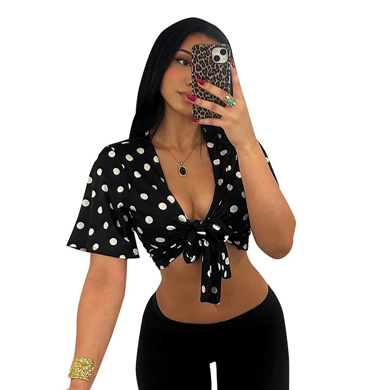 Damen Crop-Top mit verspieltem Punktedesign und Knotenfront R&B - Image 5