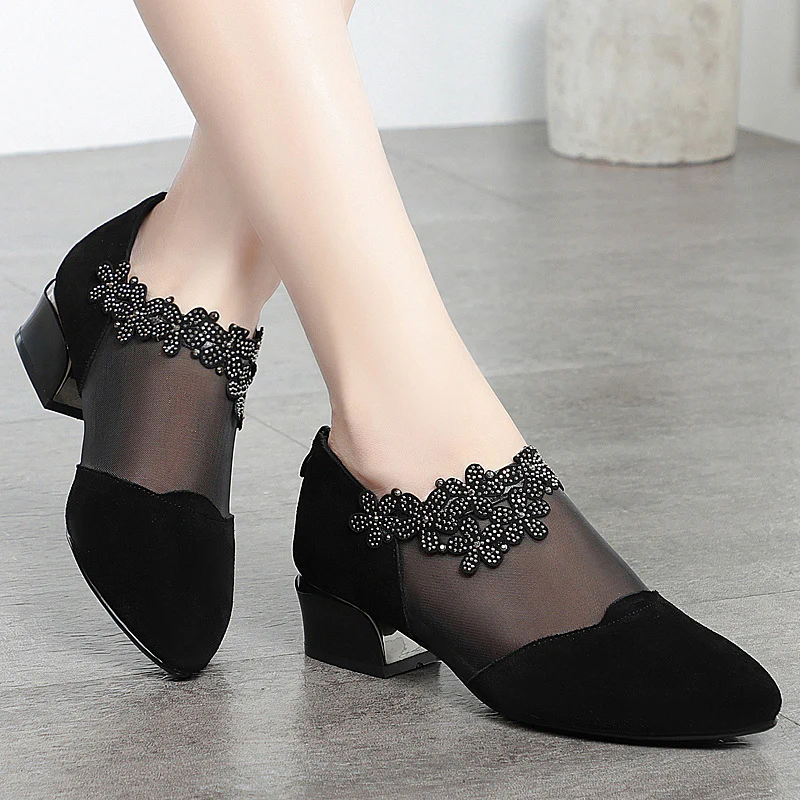 Damen Elegante Ankle Boots mit transparentem Mesh-Einsatz und modischem Blumenakzent R&B - Image 2