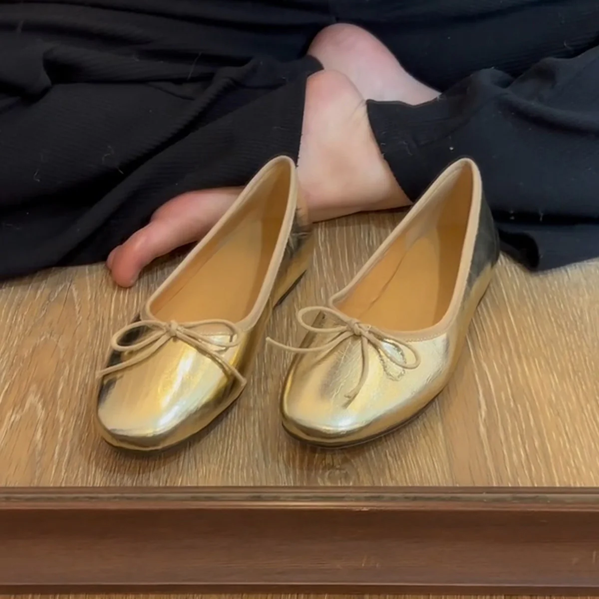 Damen elegante Ballerinas aus hochwertigem Kunstleder mit dekorativem Schleifenakzent R&B - Image 4