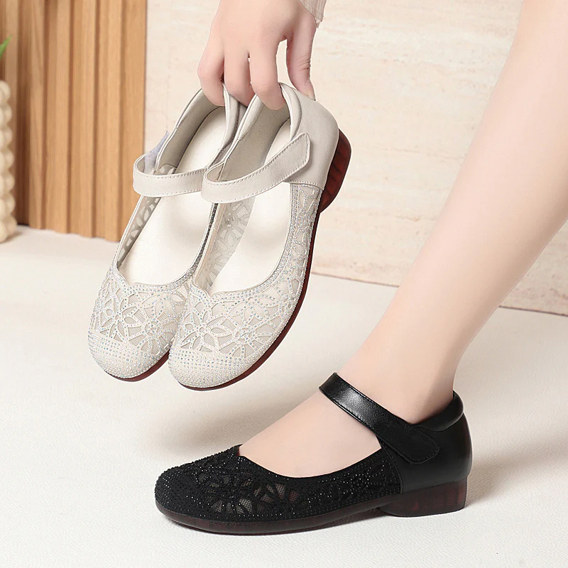 Damen Elegante Ballerinas mit filigranem Blumenmuster und verstellbarem Riemen R&B - Image 4
