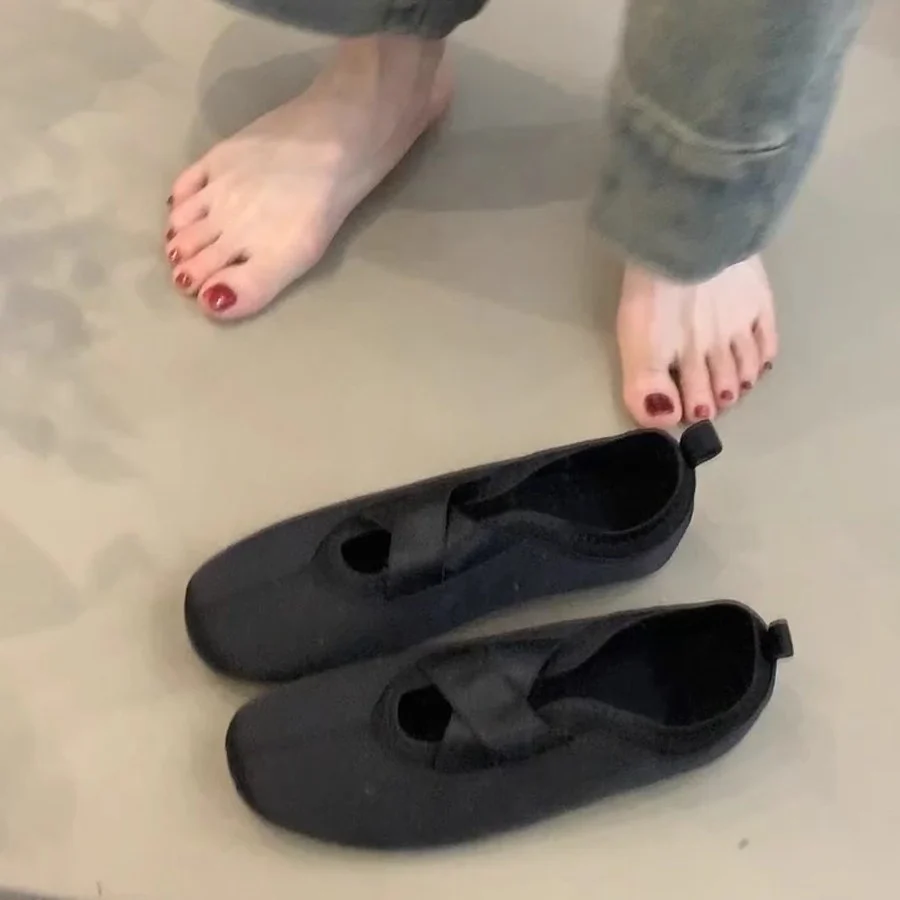 Damen elegante Ballerinas mit kreuzendem Riemen und komfortablem Fußbett R&B - Image 4