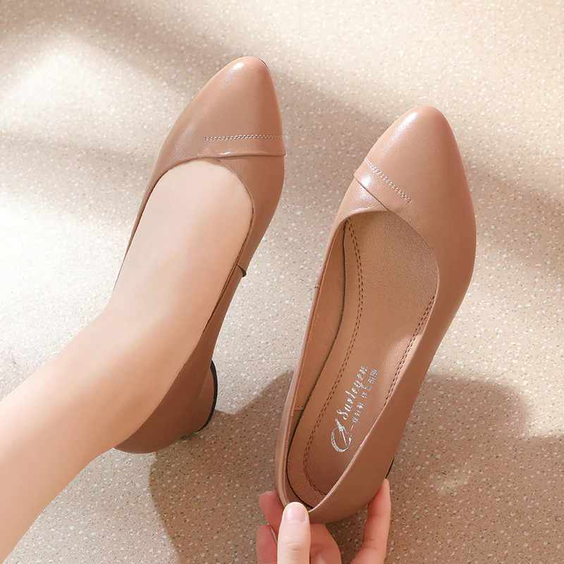 Damen Elegante Blockabsatz Pumps mit klassischem Schnitt und modischem Design R&B - Image 2