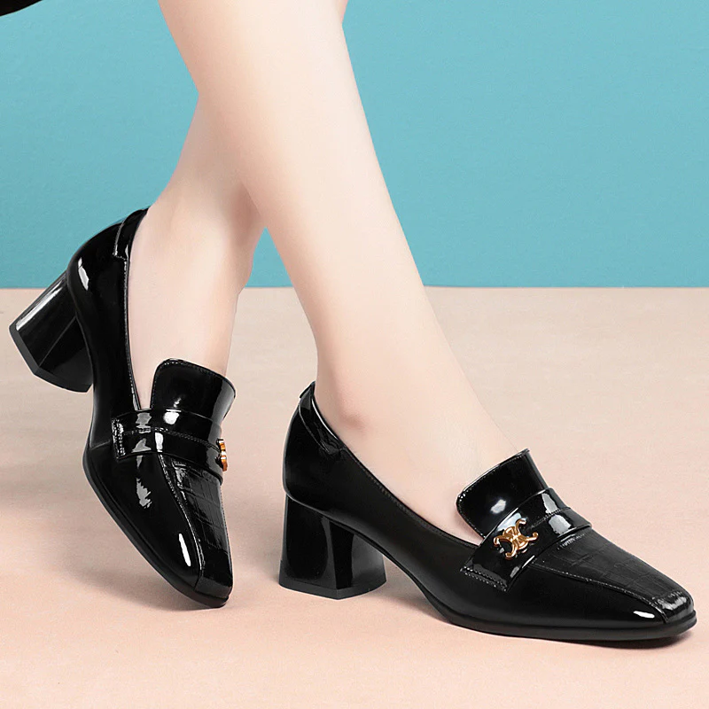Damen Elegante Blockabsatz-Pumps mit modischem Rüschendesign R&B - Image 2