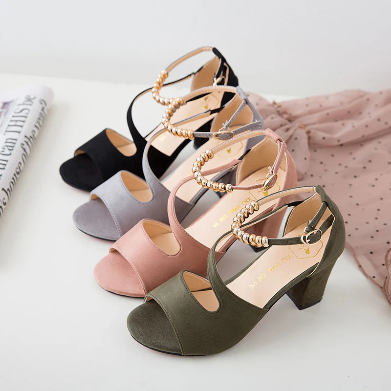 Damen elegante High Heels Sandalen mit modischen Riemchen und goldenen Akzenten R&B - Image 5