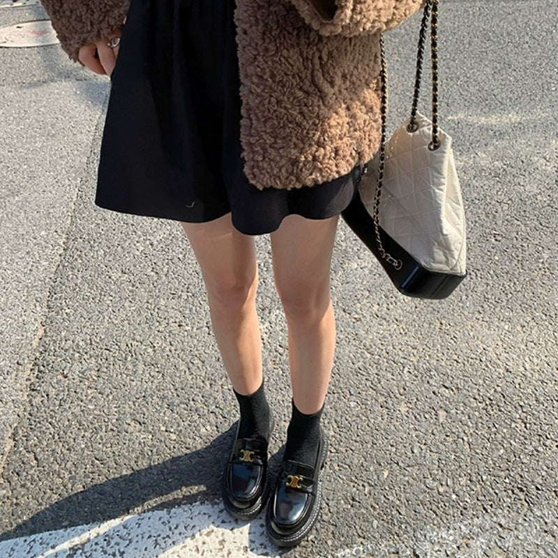 Damen elegante Loafers mit glänzender Oberfläche und robustem Plateau R&B - Image 3