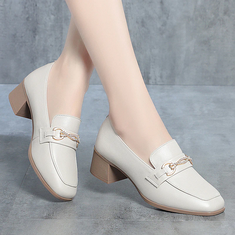 Damen elegante Mokassins mit funkelndem Schmuckdetail und komfortablem Absatz R&B - Image 3