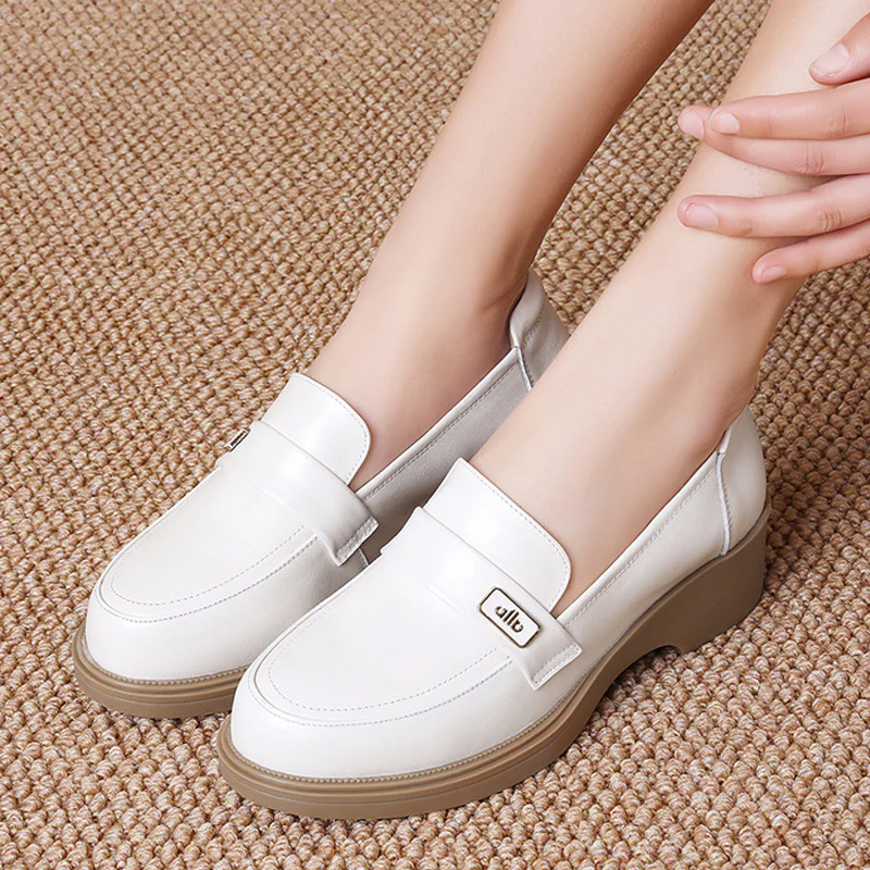 Damen Elegante Mokassins mit praktischem und ergonomischem Blockabsatz R&B - Image 2