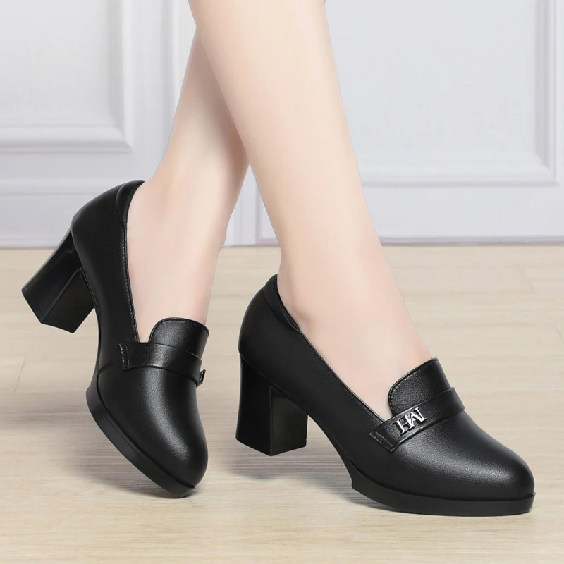 Damen elegante Pumps mit modischem Schmuckdetail und komfortablem Blockabsatz R&B - Image 3