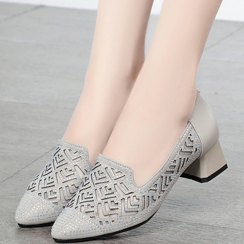Damen Elegante Slipper mit modischem Perlenmuster und komfortablem Blockabsatz R&B