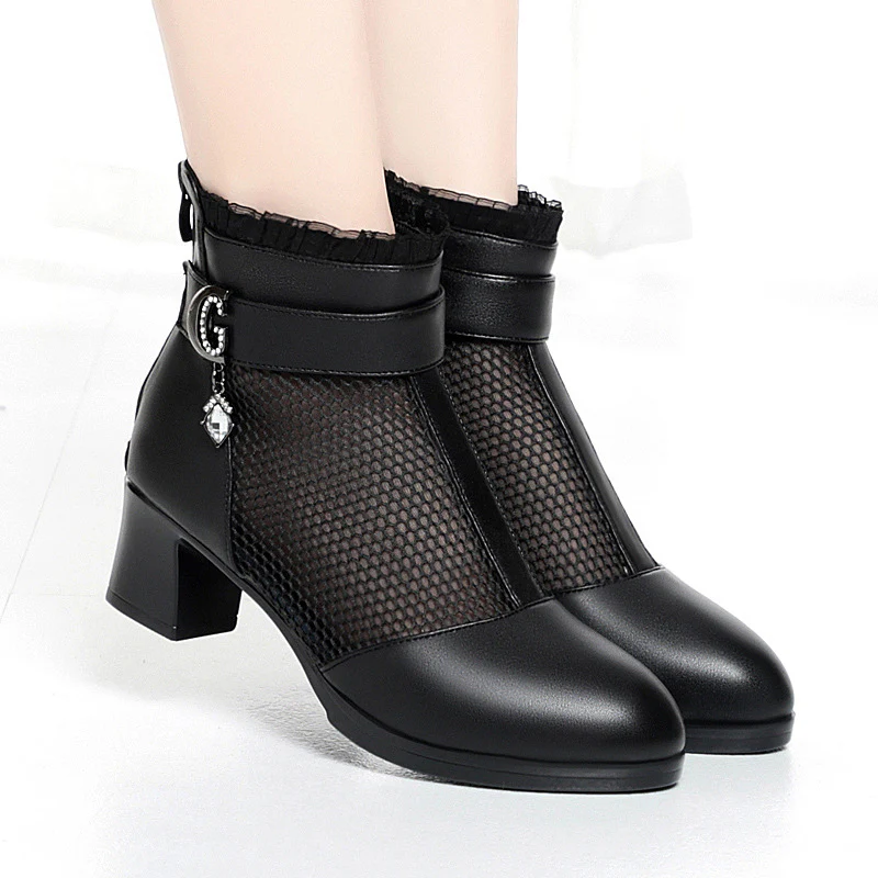 Damen Elegante Stiefeletten mit modischen Netzdetails und verziertem Riemen R&B - Image 4
