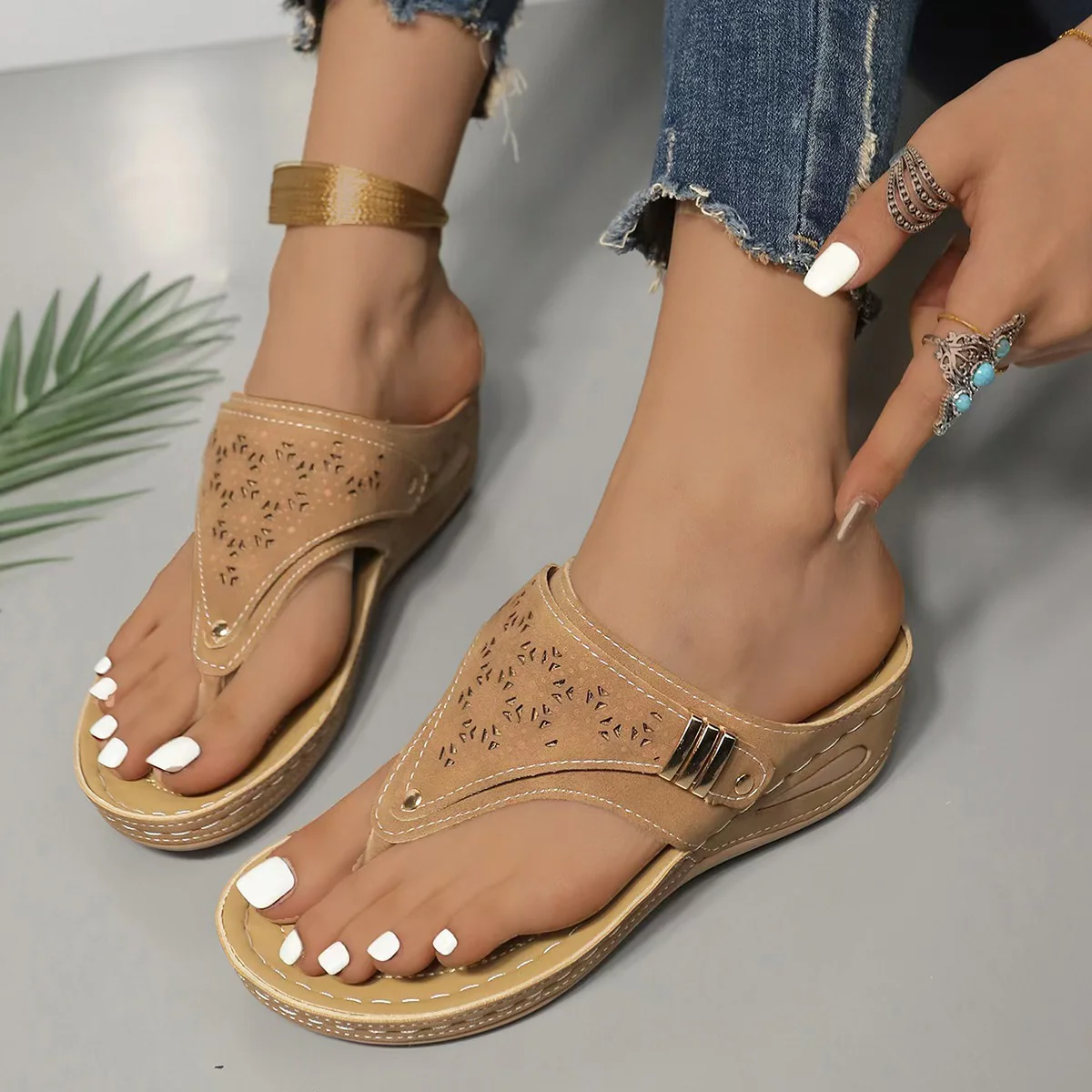 Damen elegante und komfortable Sommerschuhe mit luftiger Perforation R&B - Image 4