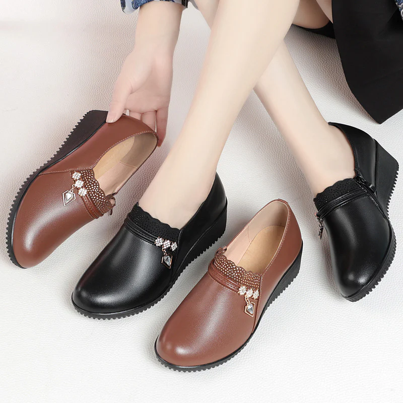Damen Elegante und bequeme Wedge-Slipper mit modischem Schmuckdetail R&B - Image 3