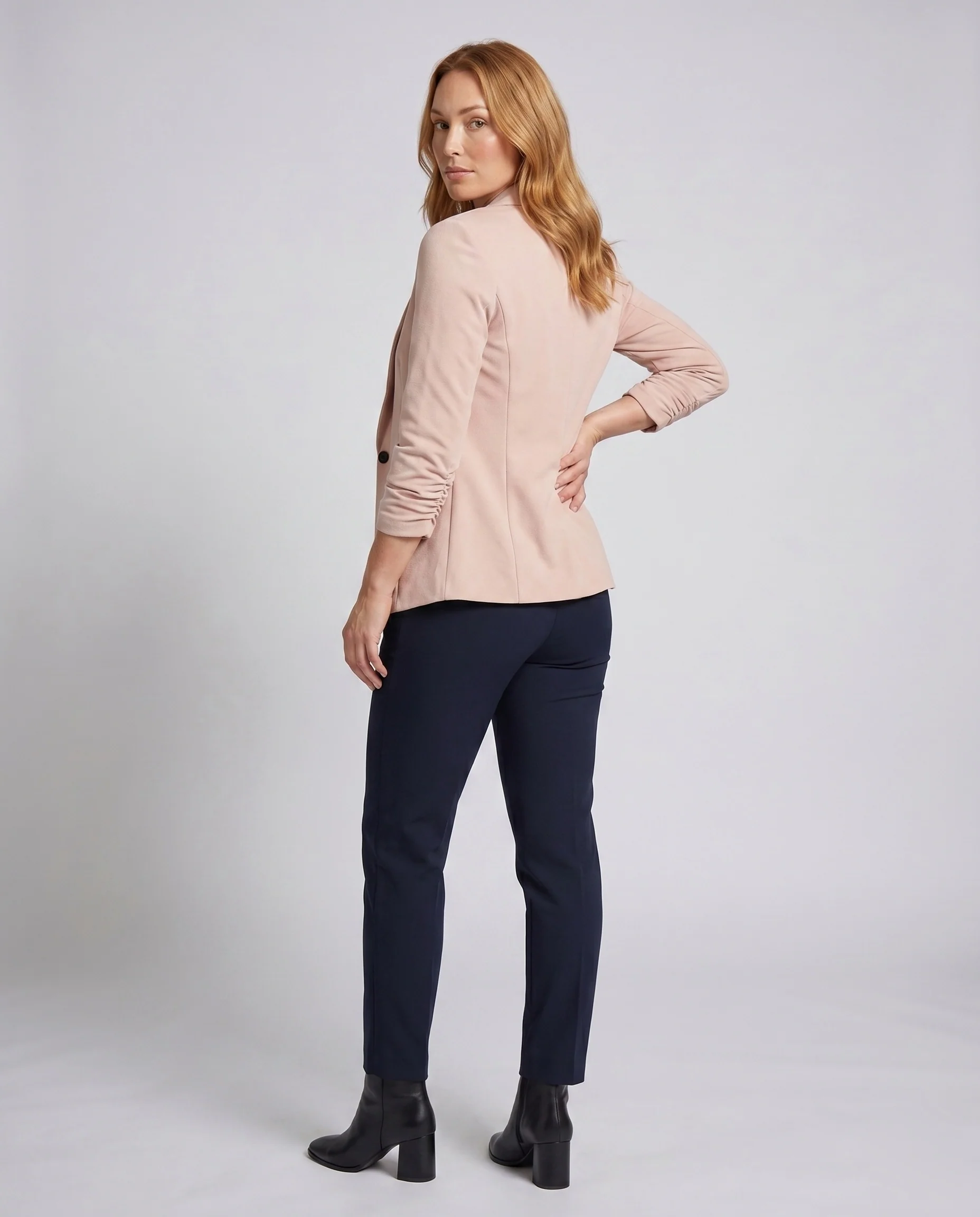 Damen Eleganter Blazer mit schmaler Passform und lässigem Schnitt R&B - Image 4