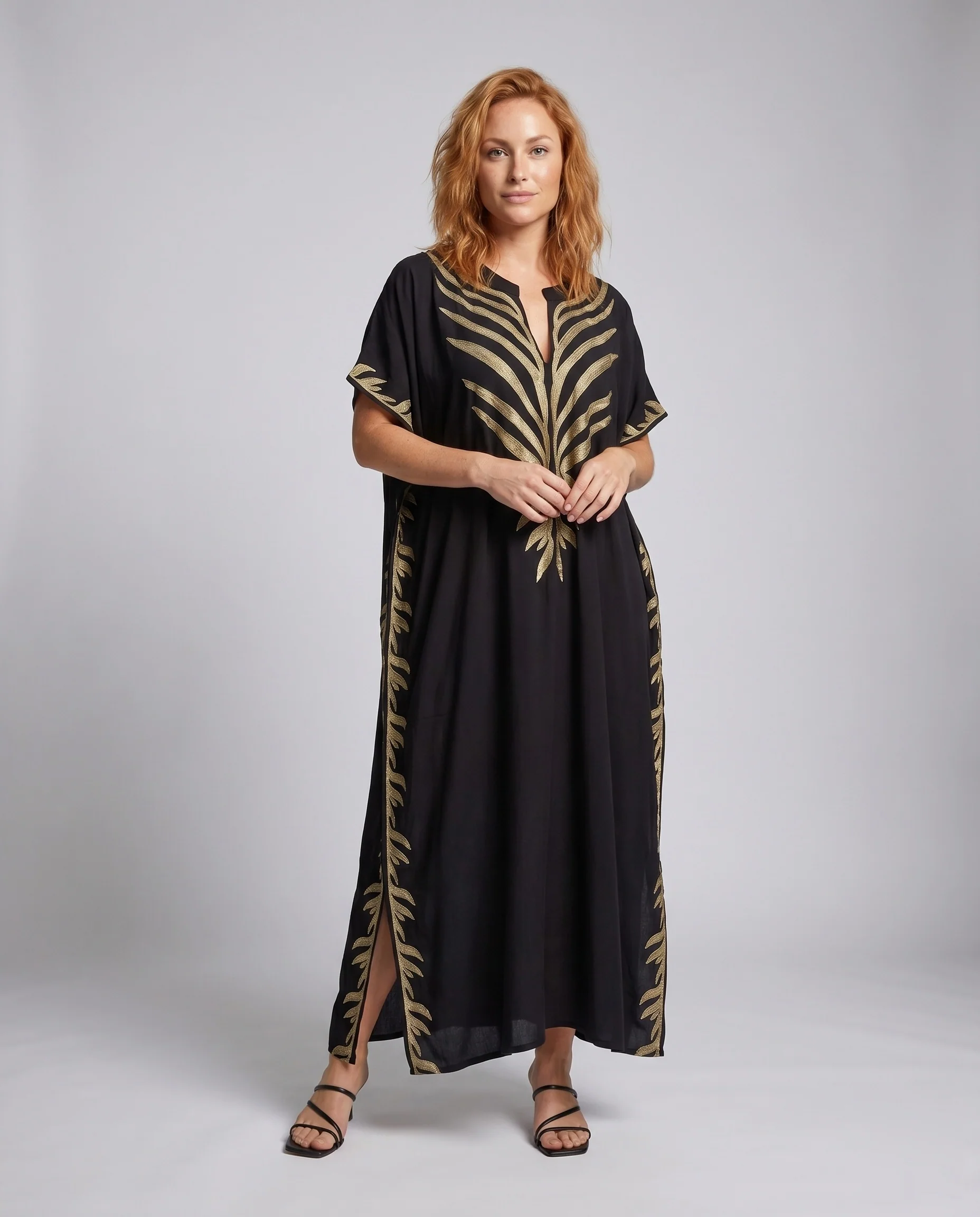 Damen Eleganter Kaftan mit kunstvollen Goldstickereien R&B