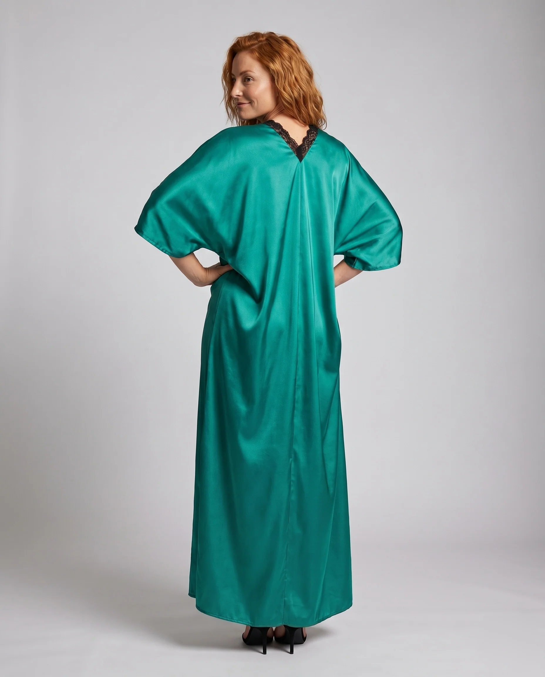 Damen eleganter Kaftan mit luxuriösem satinischem Design R&B - Image 3