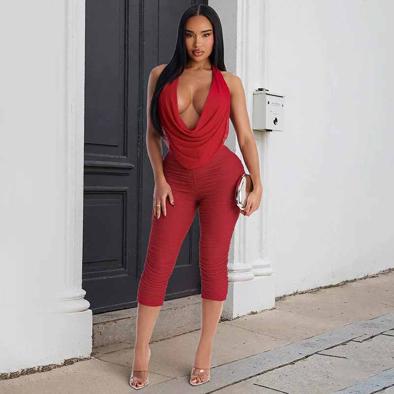 Damen Eleganter und figurbetonter Jumpsuit mit tiefem V-Ausschnitt und Raffungen R&B - Image 4