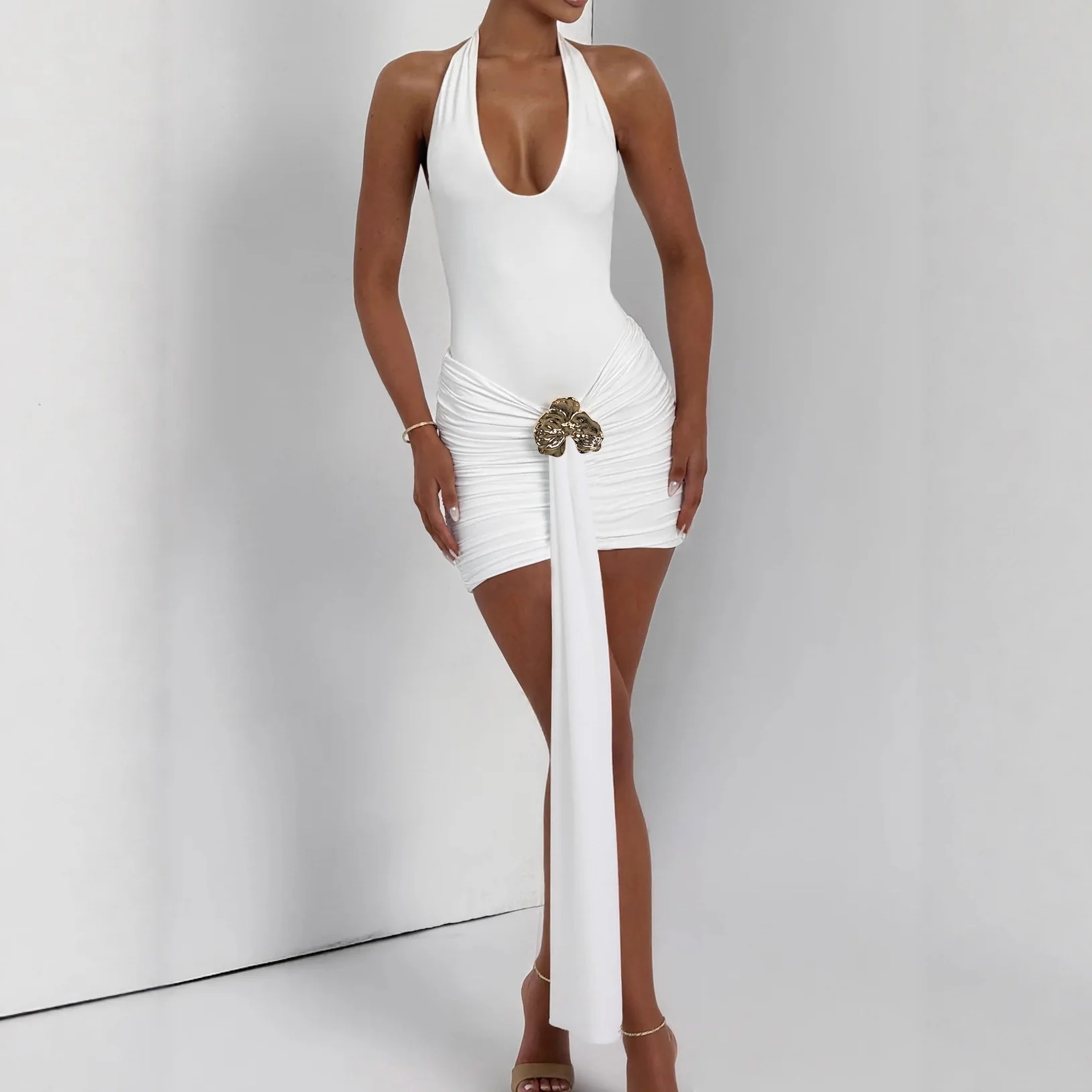 Damen Elegantes Cut-Out Minikleid mit Wickeloptik und Glamourösen Details R&B