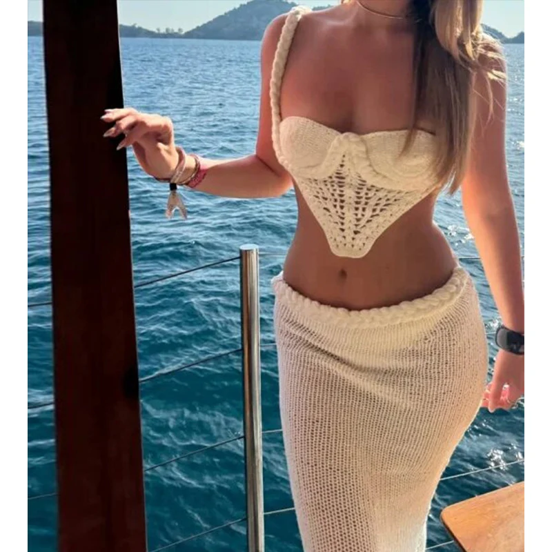 Damen Elegantes Häkel-Zweiteiler mit asymmetrischem Design R&B