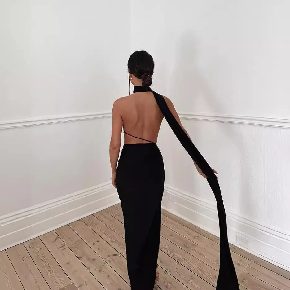 Damen Elegantes Maxikleid mit aufregendem Schlitz und verführerischem Halterneck R&B - Image 4