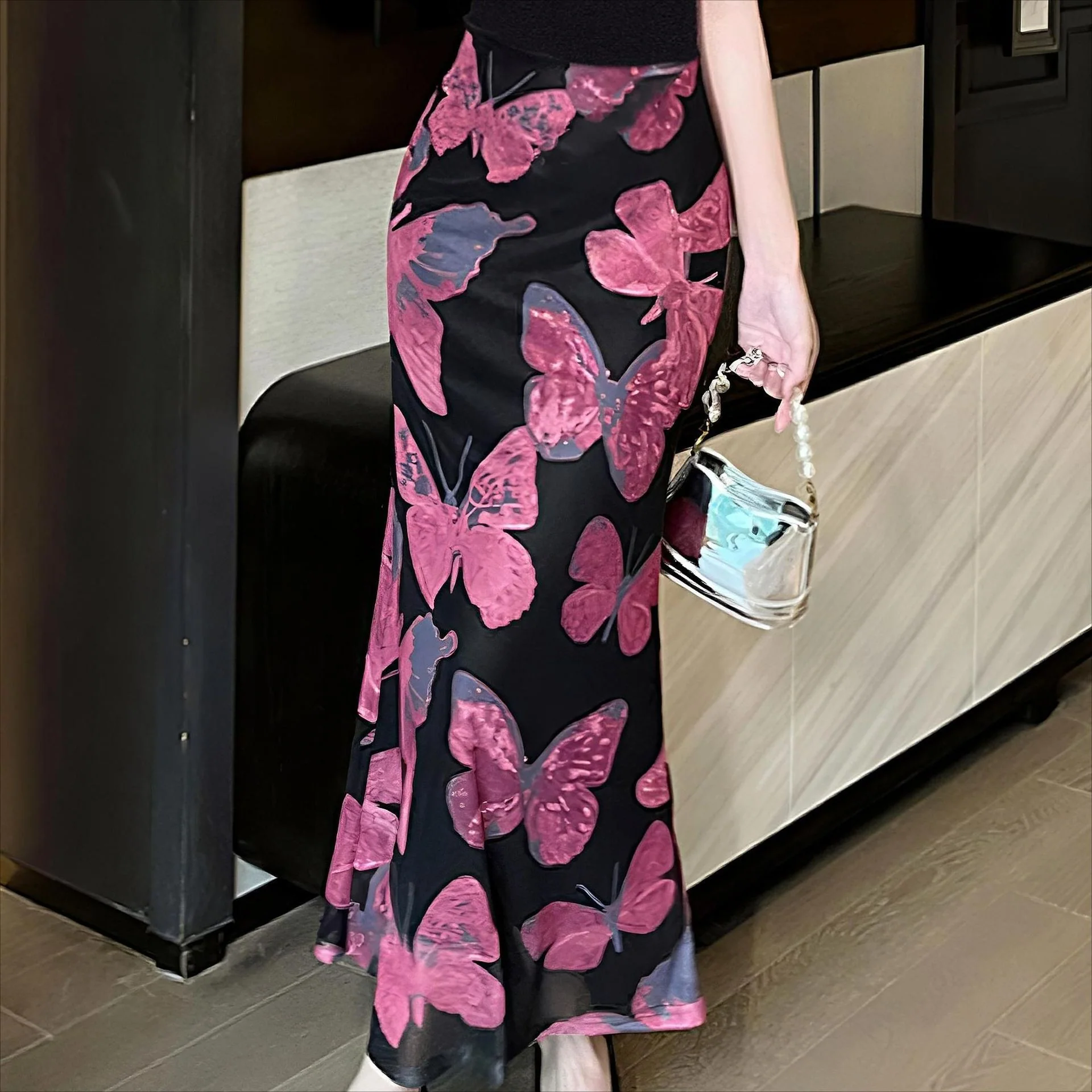 Damen elegantes Maxikleid mit floralem Schmetterlingsmuster und fließendem Stoff R&B - Image 3