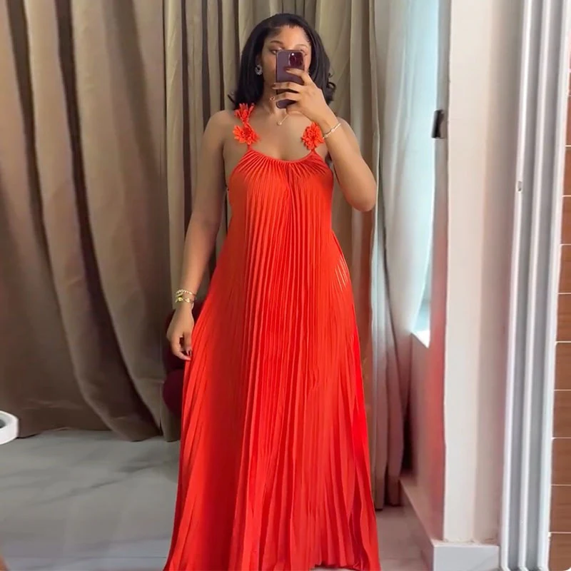 Damen Elegantes Maxikleid mit lässigem Faltenwurf und dekorativen Schulterblüten R&B - Image 7