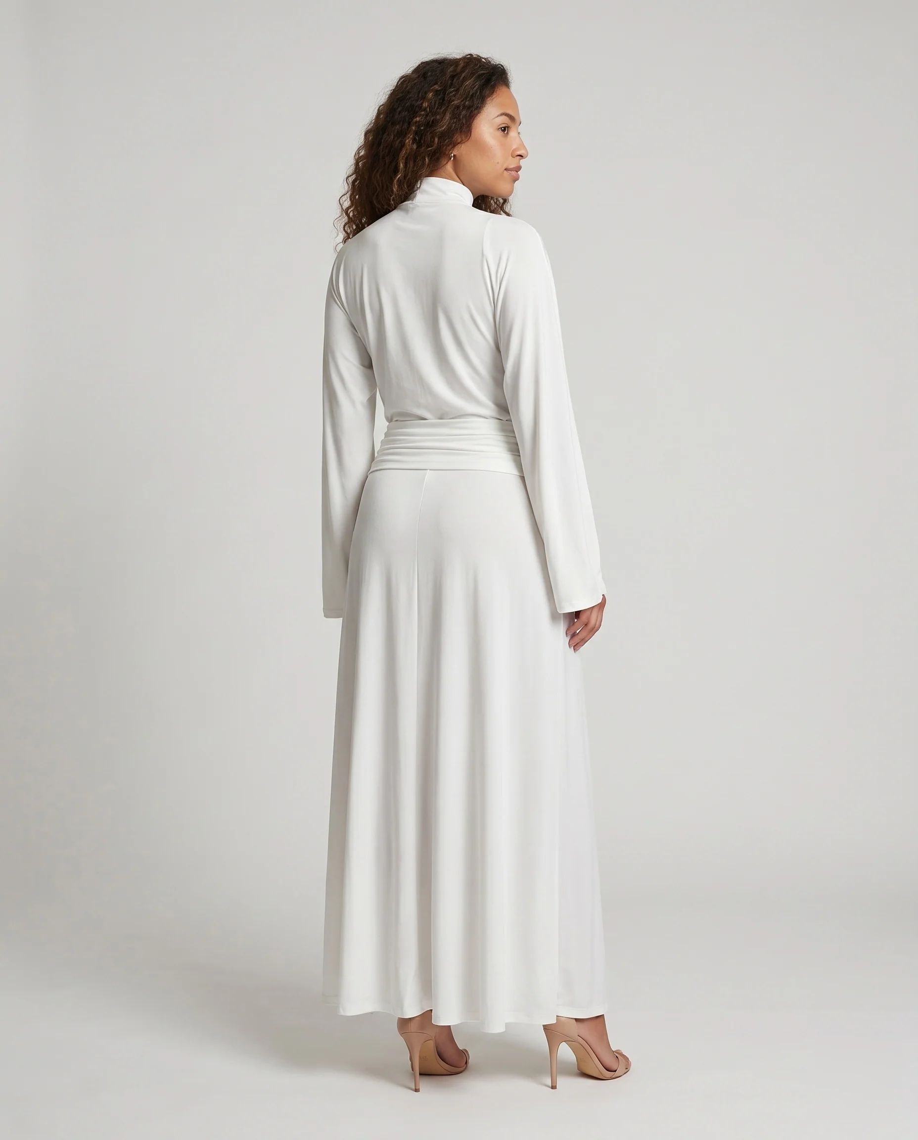 Damen Elegantes Maxikleid mit raffiniertem Schnitt und fließendem Stoff R&B - Image 4